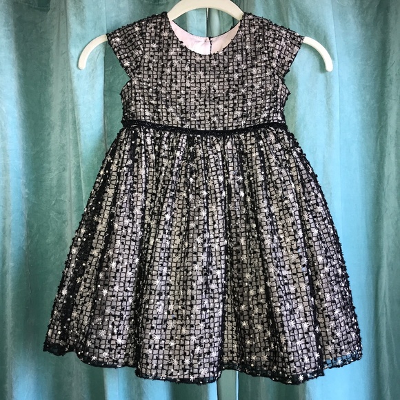 Pippa & Julie Other - Pippa & Julie black dress - Size 4